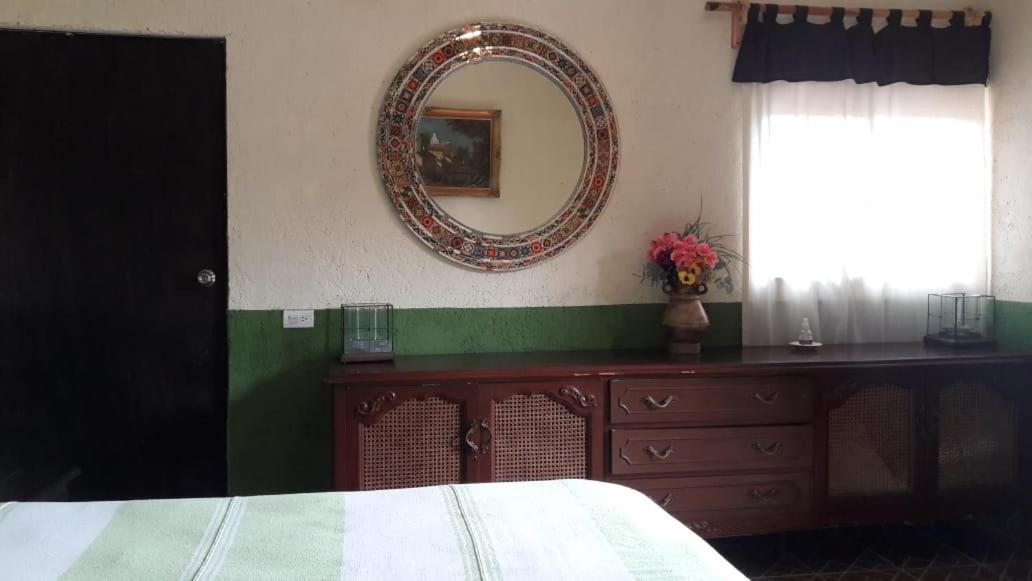 サン・ミゲル・デ・アジェンデ Casa Loteria Bed & Breakfast エクステリア 写真
