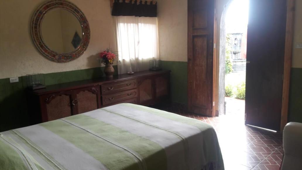 サン・ミゲル・デ・アジェンデ Casa Loteria Bed & Breakfast エクステリア 写真