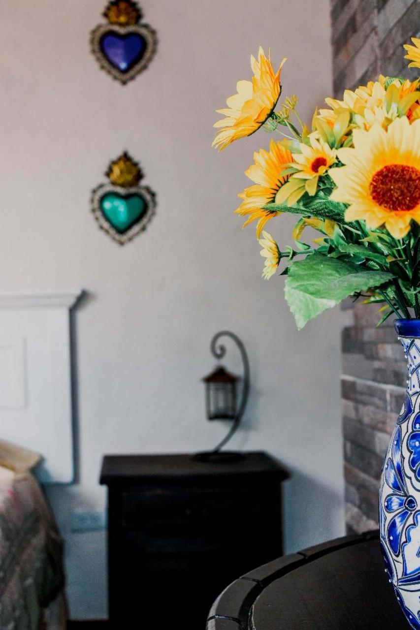 サン・ミゲル・デ・アジェンデ Casa Loteria Bed & Breakfast エクステリア 写真